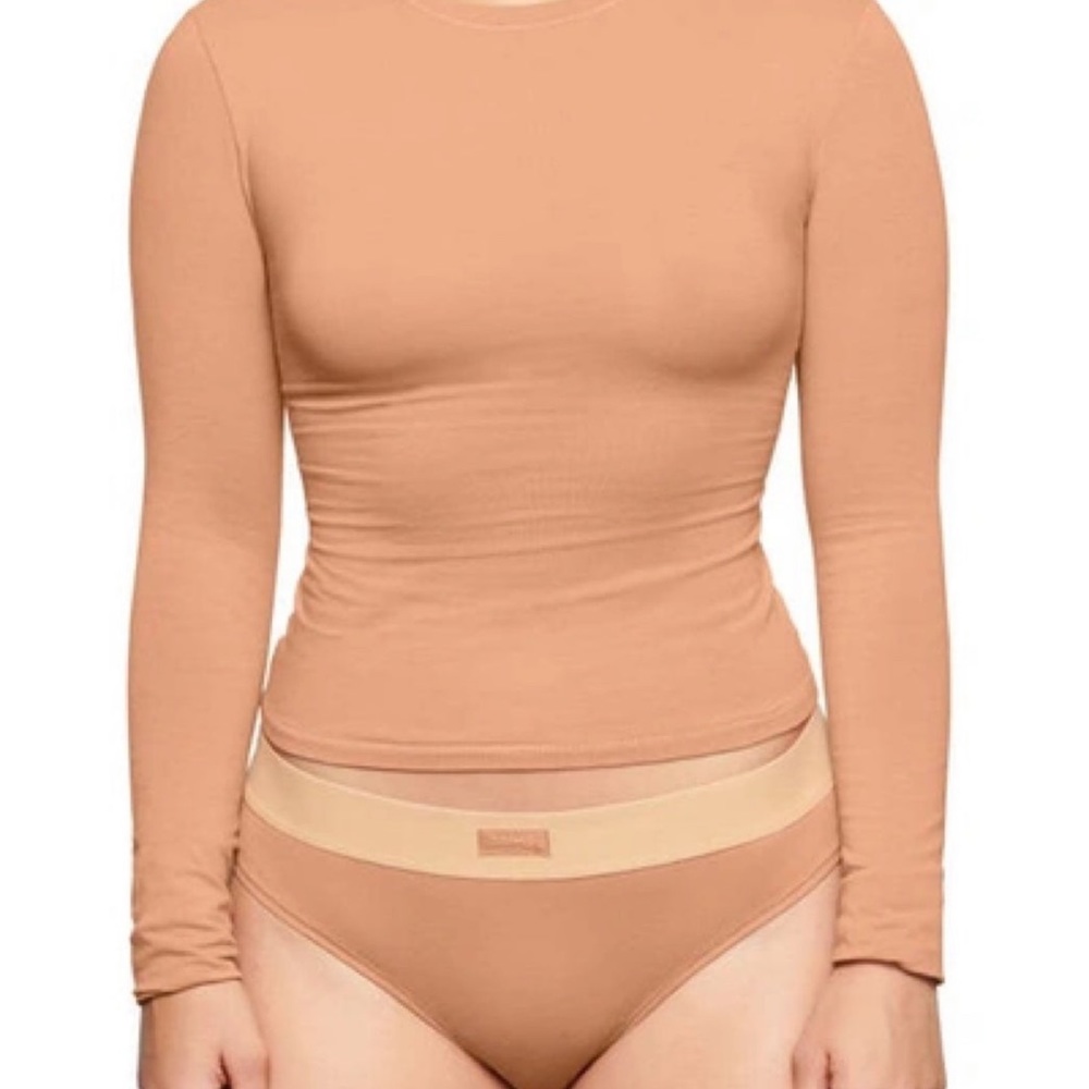 Skims cotton jersey long sleeve t shirt